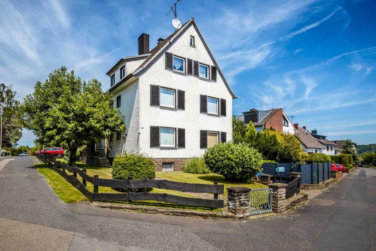 Ferien- Messewohnung Naehe Koeln-Messe Flughafen Bonn Rosrath Ngoại thất bức ảnh